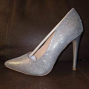 Lauren Lorraine Dori Rhinestone Pointed Toe High Heel Stiletto Silver 7.5